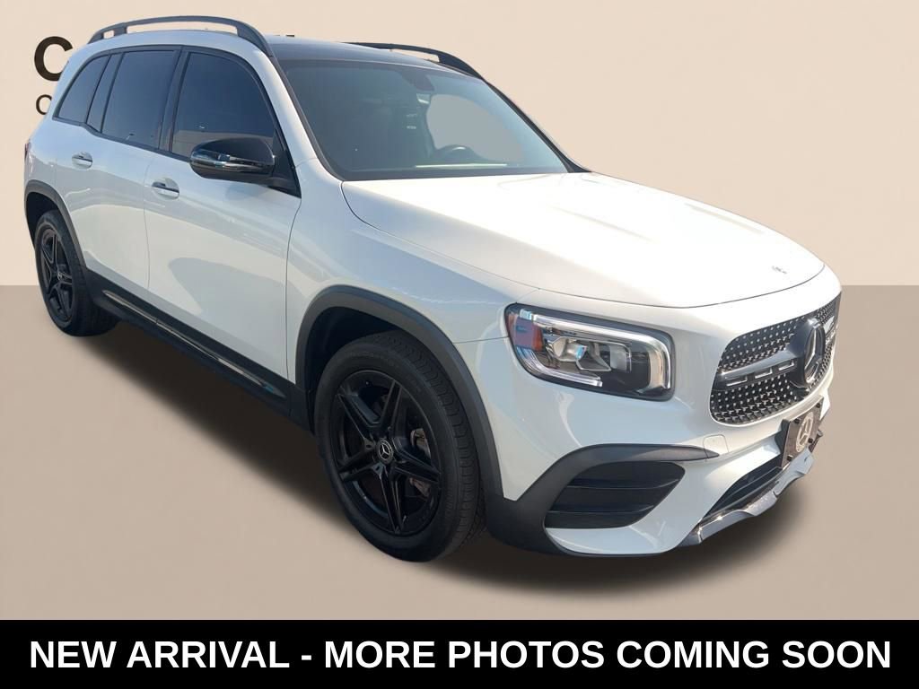 Used 2022 Mercedes-Benz GLB 250 image 11
