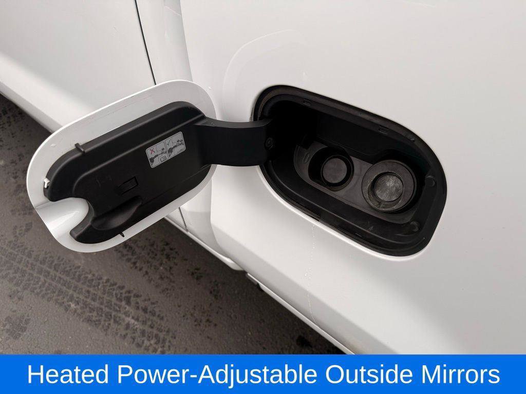 Certified 2022 Chevrolet Silverado 1500 W/T w/ WT Value Package image 8