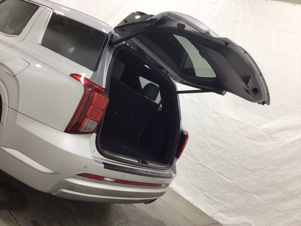 Used 2023 Hyundai Palisade Calligraphy image 28