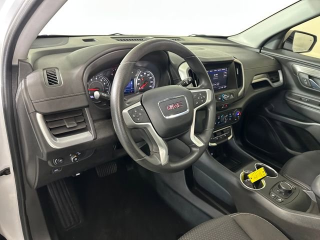 Used 2023 GMC Terrain SLE w/ Driver Convenience Package image 13