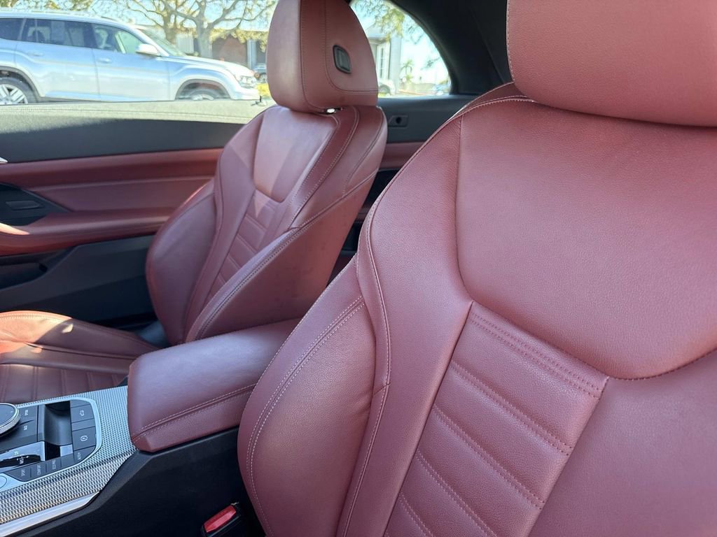 Used 2021 BMW M440i Convertible w/ Premium Package image 16