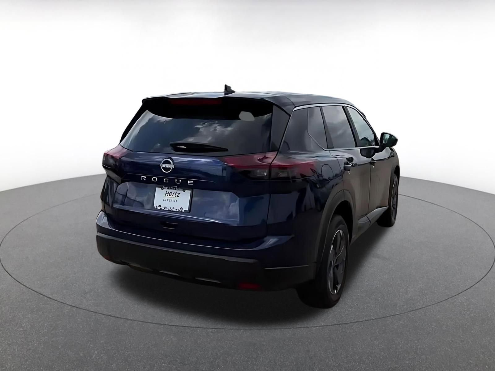 Used 2025 Nissan Rogue SV FWD image 14