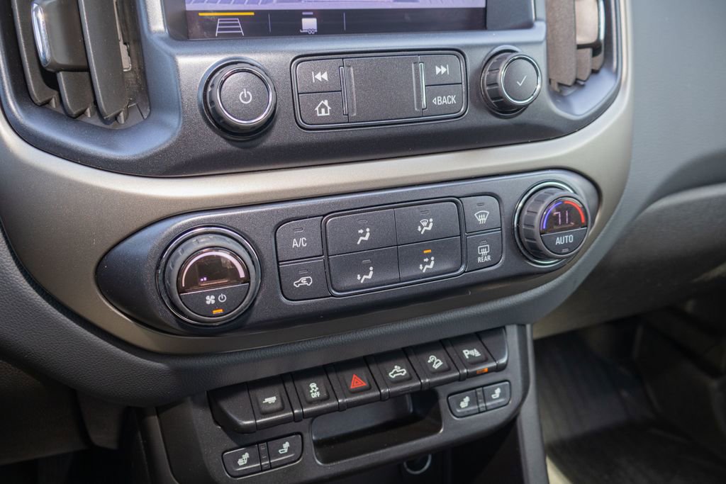 Used 2019 Chevrolet Colorado Z71 AWD/4WD image 21