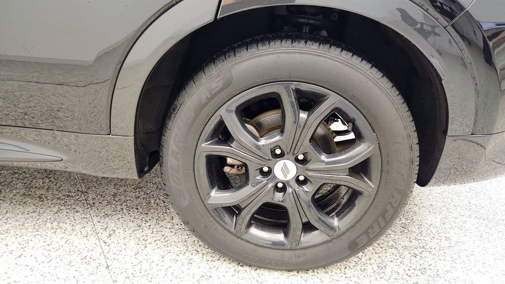 Used 2024 Dodge Hornet R/T w/ R/T Blacktop Package image 9