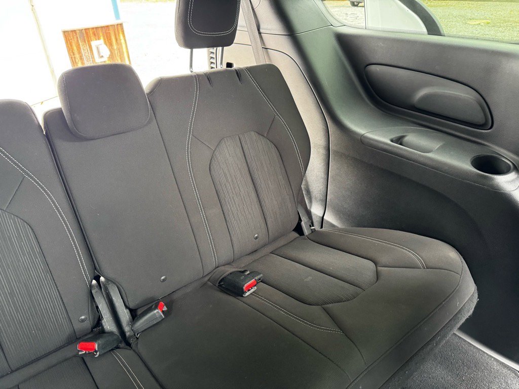 Used 2018 Chrysler Pacifica Touring Plus w/ S Appearance Package image 22