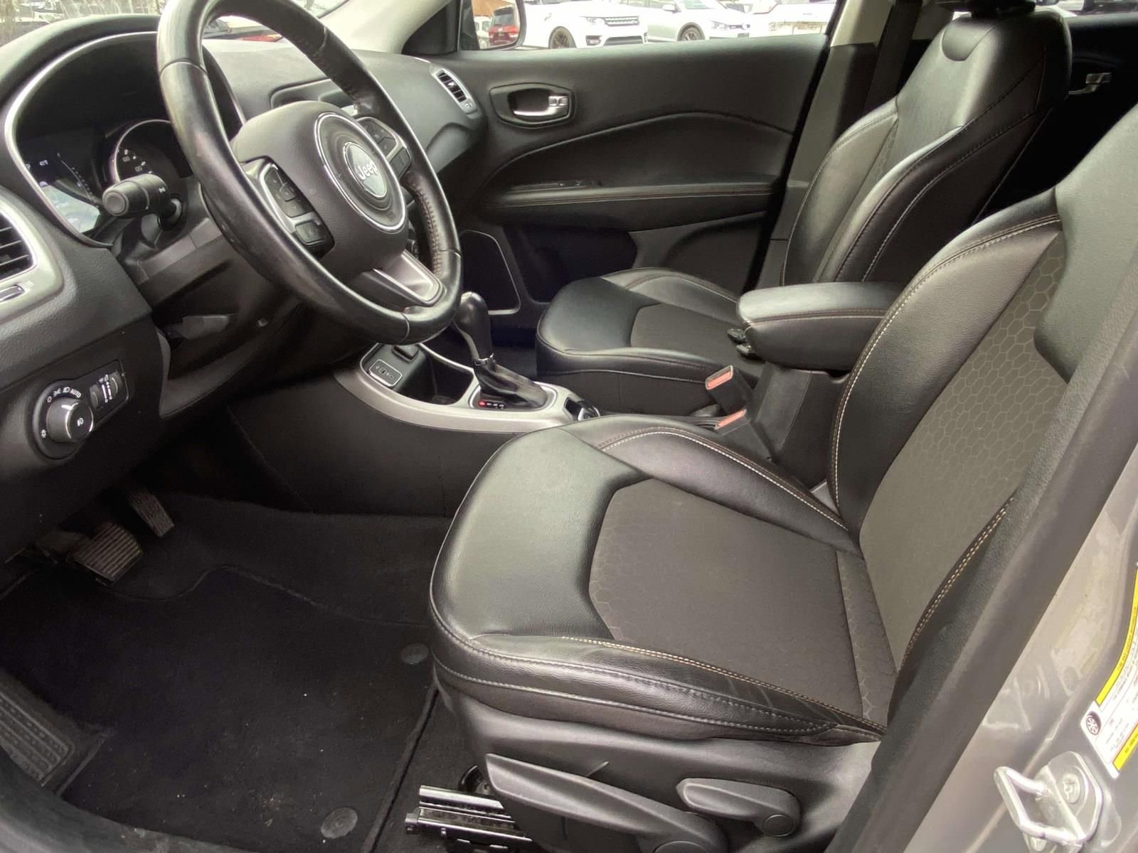 Used 2020 Jeep Compass Latitude image 14