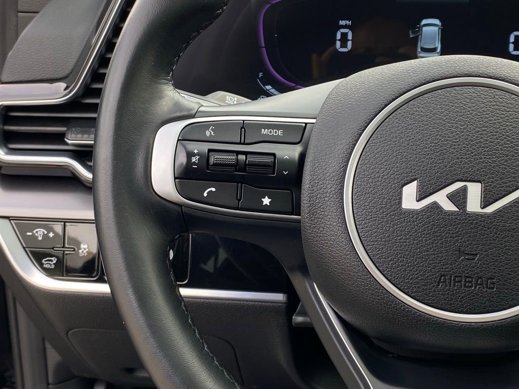 Used 2025 Kia Sportage EX w/ Premium Package image 14
