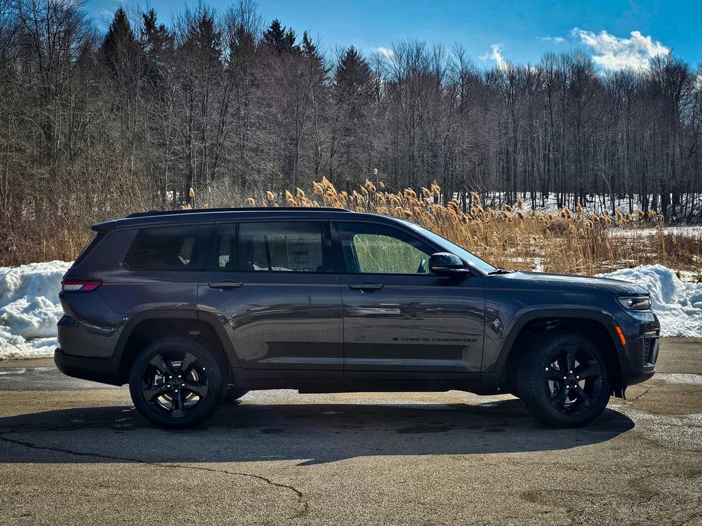 New 2026 Jeep Grand Cherokee L Limited image 2