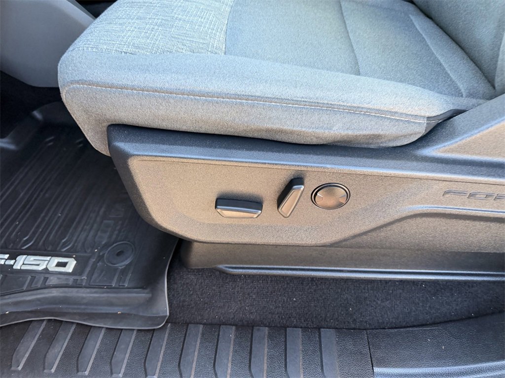 Used 2022 Ford F150 XLT w/ Equipment Group 302A High image 13