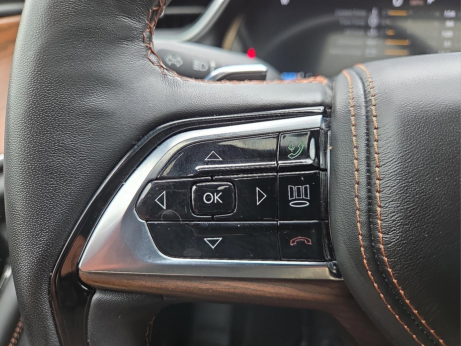 Used 2022 Jeep Grand Cherokee Summit w/ Adv Protech Group IV image 19