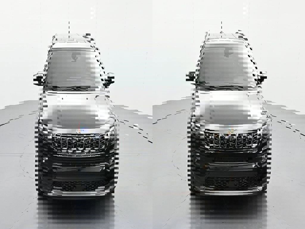 New 2026 Jeep Compass Latitude image 29