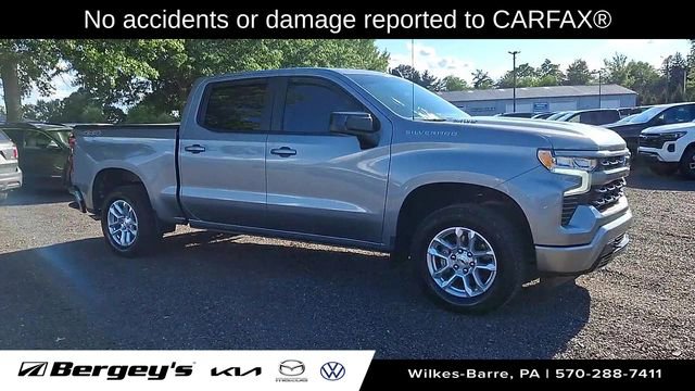 Used 2023 Chevrolet Silverado 1500 RST image 2