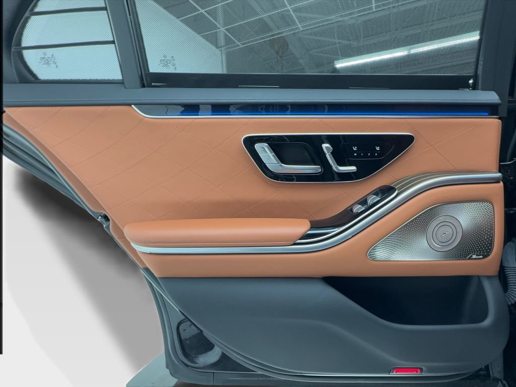 Used 2023 Mercedes-Benz S 580 4MATIC Sedan w/ Warmth & Comfort Package image 27