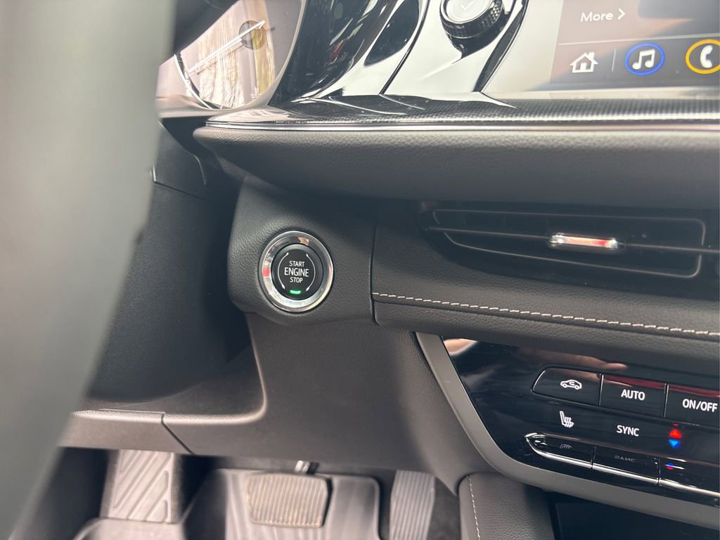 Used 2023 Buick Envision Preferred AWD/4WD image 29