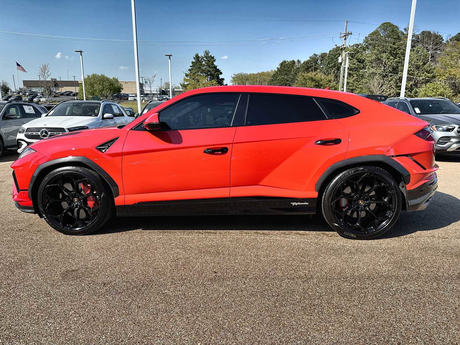 Used 2024 Lamborghini Urus Performante AWD/4WD image 5