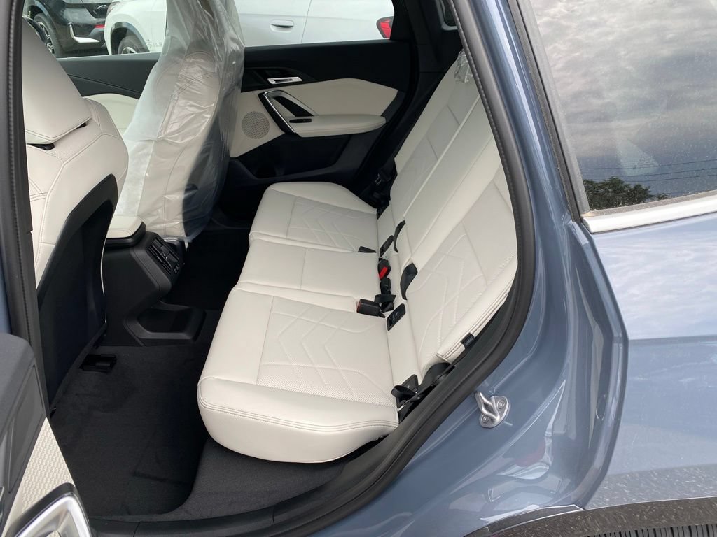 New 2026 BMW X1 xDrive28i w/ Technology Package AWD/4WD image 8