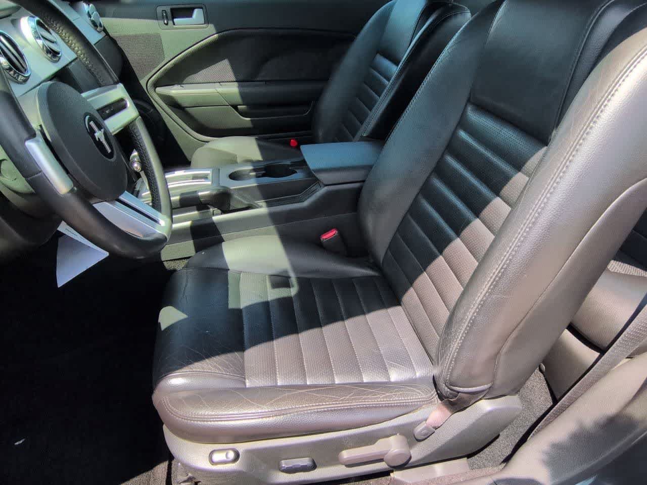 Used 2007 Ford Mustang GT Premium RWD image 15