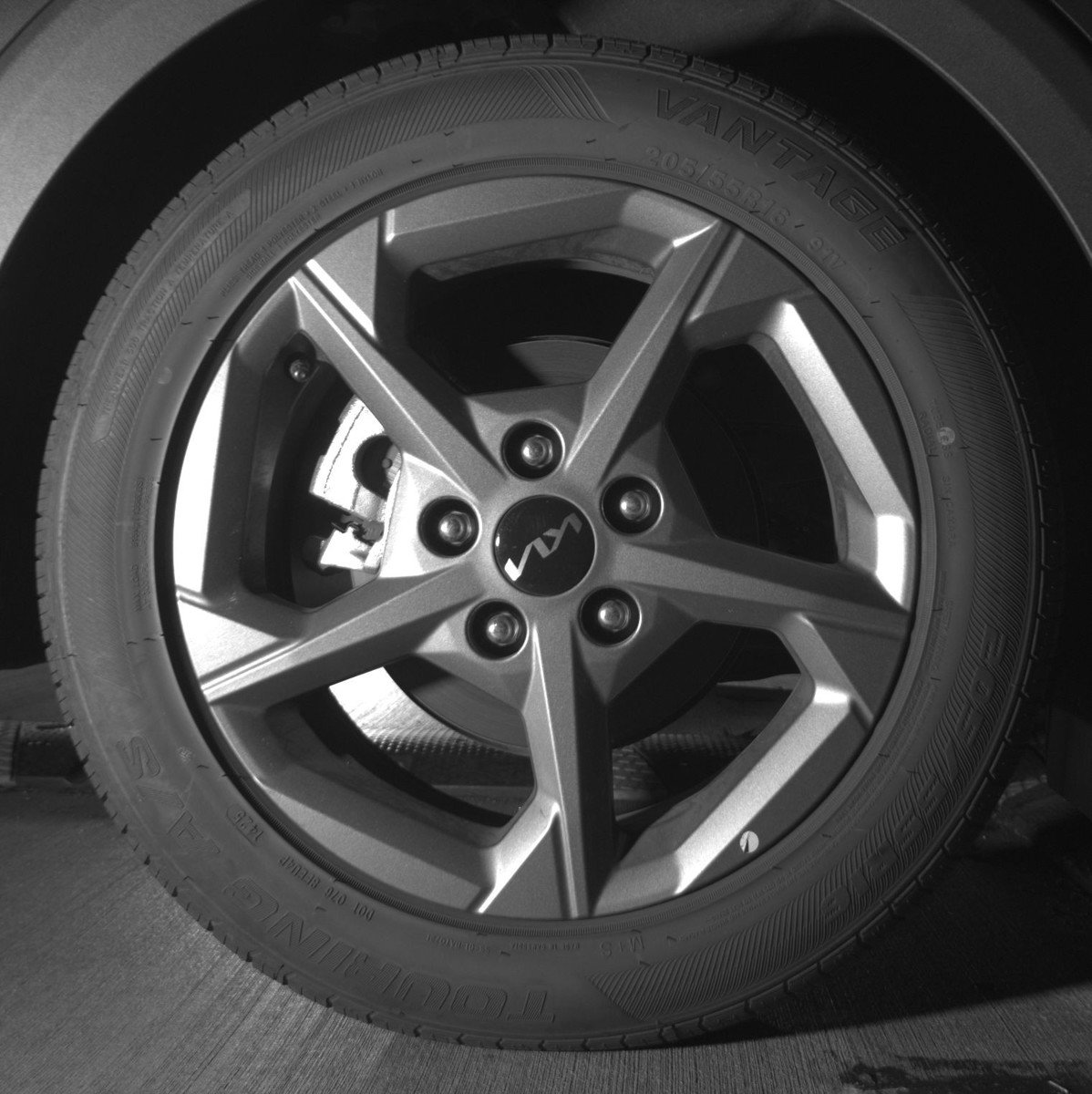 Used 2025 Kia K4 LXS image 15