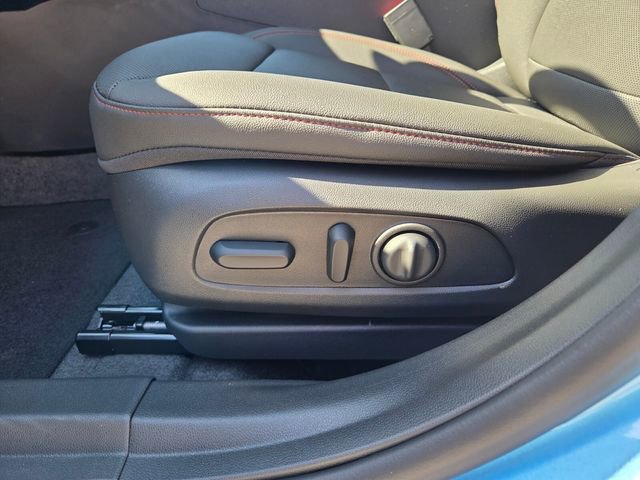 New 2026 Chevrolet Trax RS image 23