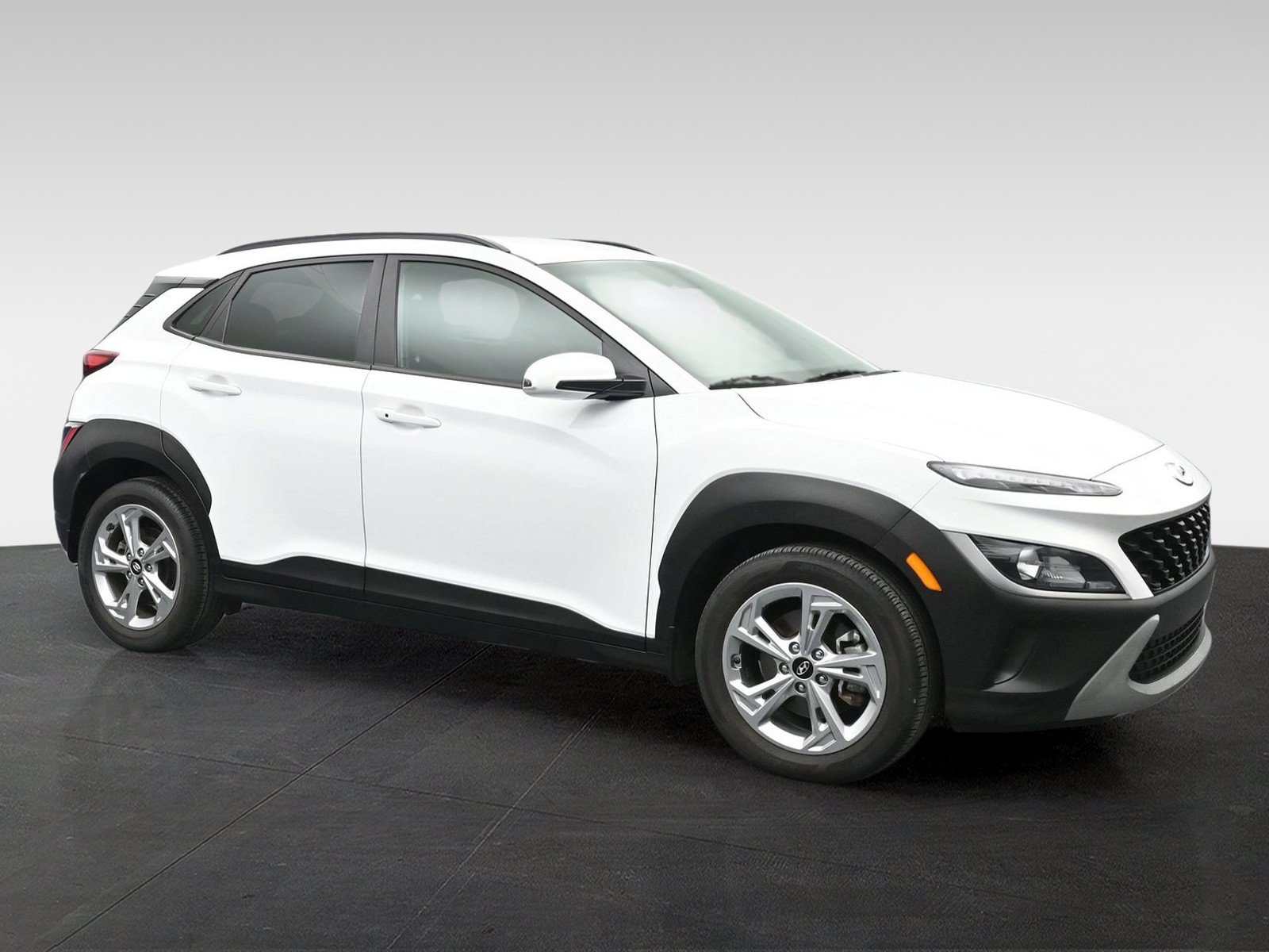 Certified 2023 Hyundai Kona SEL w/ Cargo Package AWD/4WD image 7