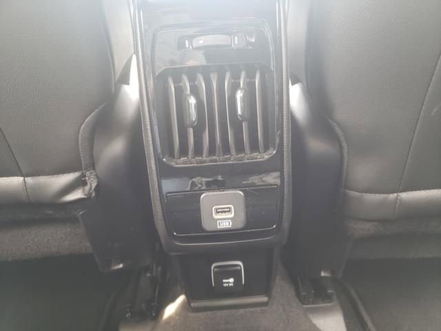 Used 2022 Jeep Compass Latitude image 14