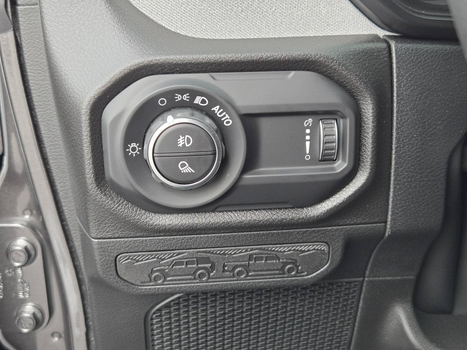 New 2026 Jeep Gladiator Sport AWD/4WD image 21