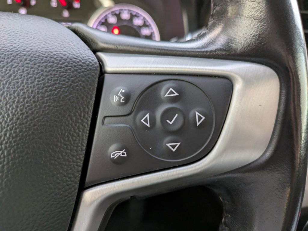 Used 2021 GMC Acadia SLT AWD/4WD image 26