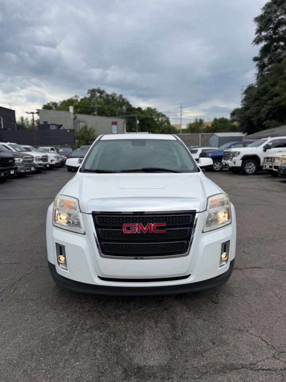 Used 2013 GMC Terrain SLE FWD image 3