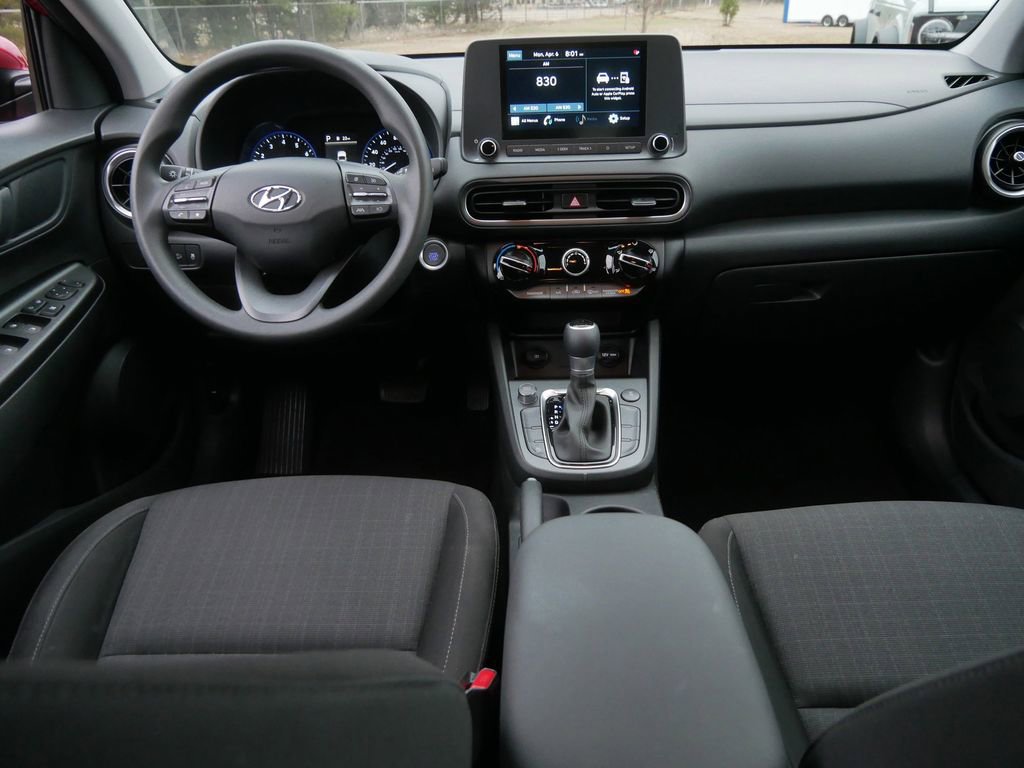 Used 2022 Hyundai Kona SEL w/ Cargo Package image 17