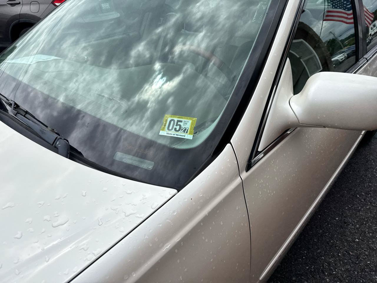 Used 2000 Cadillac De Ville DHS w/ Safety/Security Pkg FWD image 4