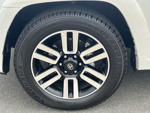 Used 2023 Toyota 4Runner Limited image 44