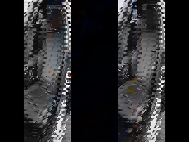 Used 2016 BMW 320i Sedan w/ Sport Package image 16