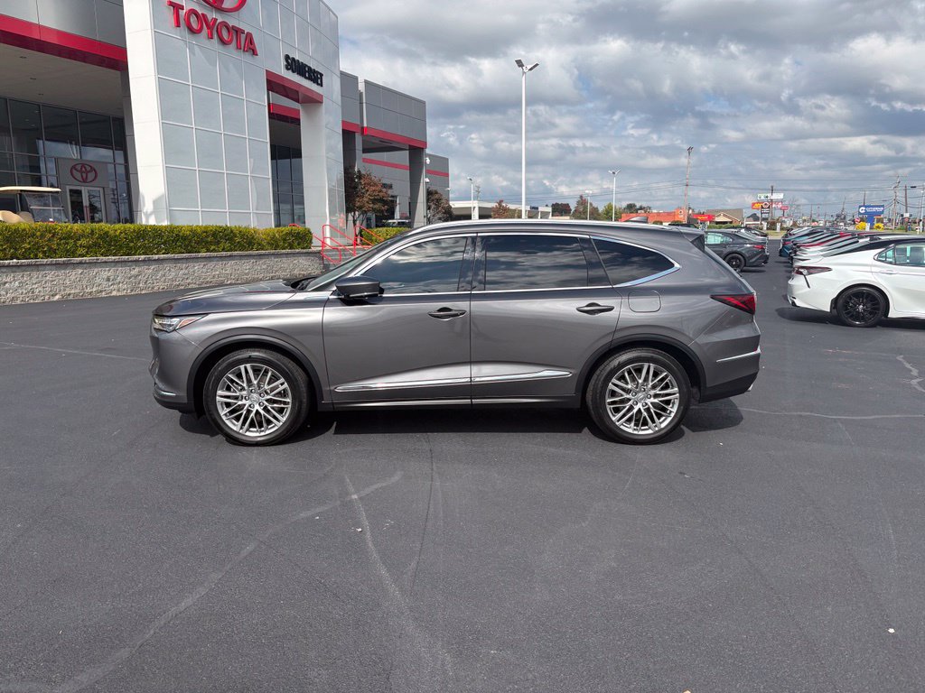 Used 2023 Acura MDX w/ Advance Package AWD/4WD image 2