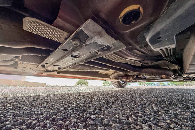 Used 2010 Chevrolet Camaro SS RWD image 74
