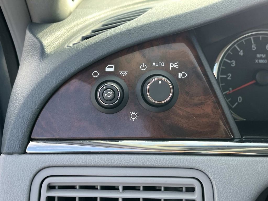 Used 2007 Buick LaCrosse CX image 26