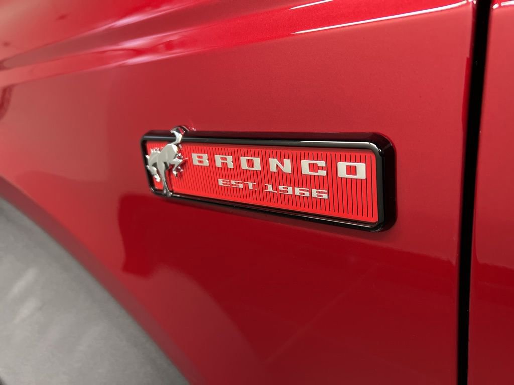 New 2026 Ford Bronco Outer Banks w/ Sasquatch Package image 38