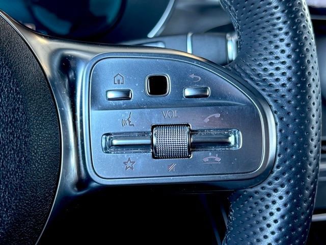 Used 2023 Mercedes-Benz GLC 300 4MATIC Coupe image 29