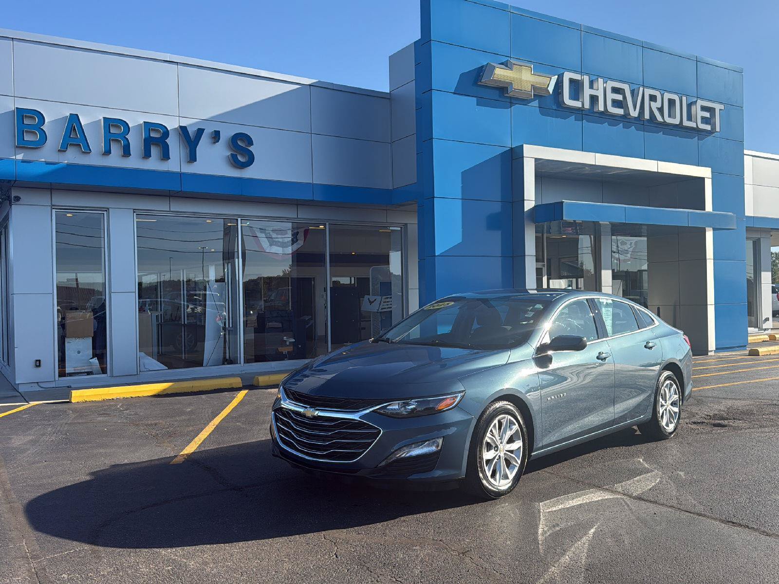 Used 2025 Chevrolet Malibu LT