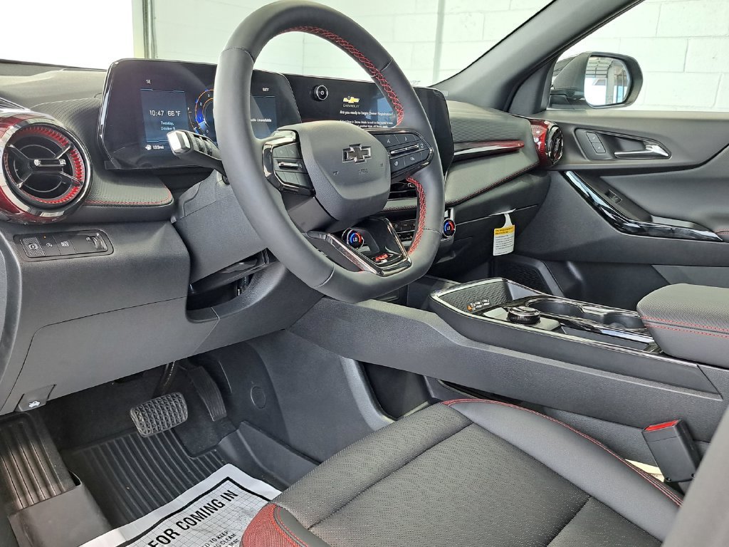 New 2027 Chevrolet Equinox RS w/ Safety and Technology Package FWD image 7