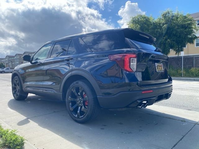Used 2021 Ford Explorer ST w/ ST Street Pack image 4