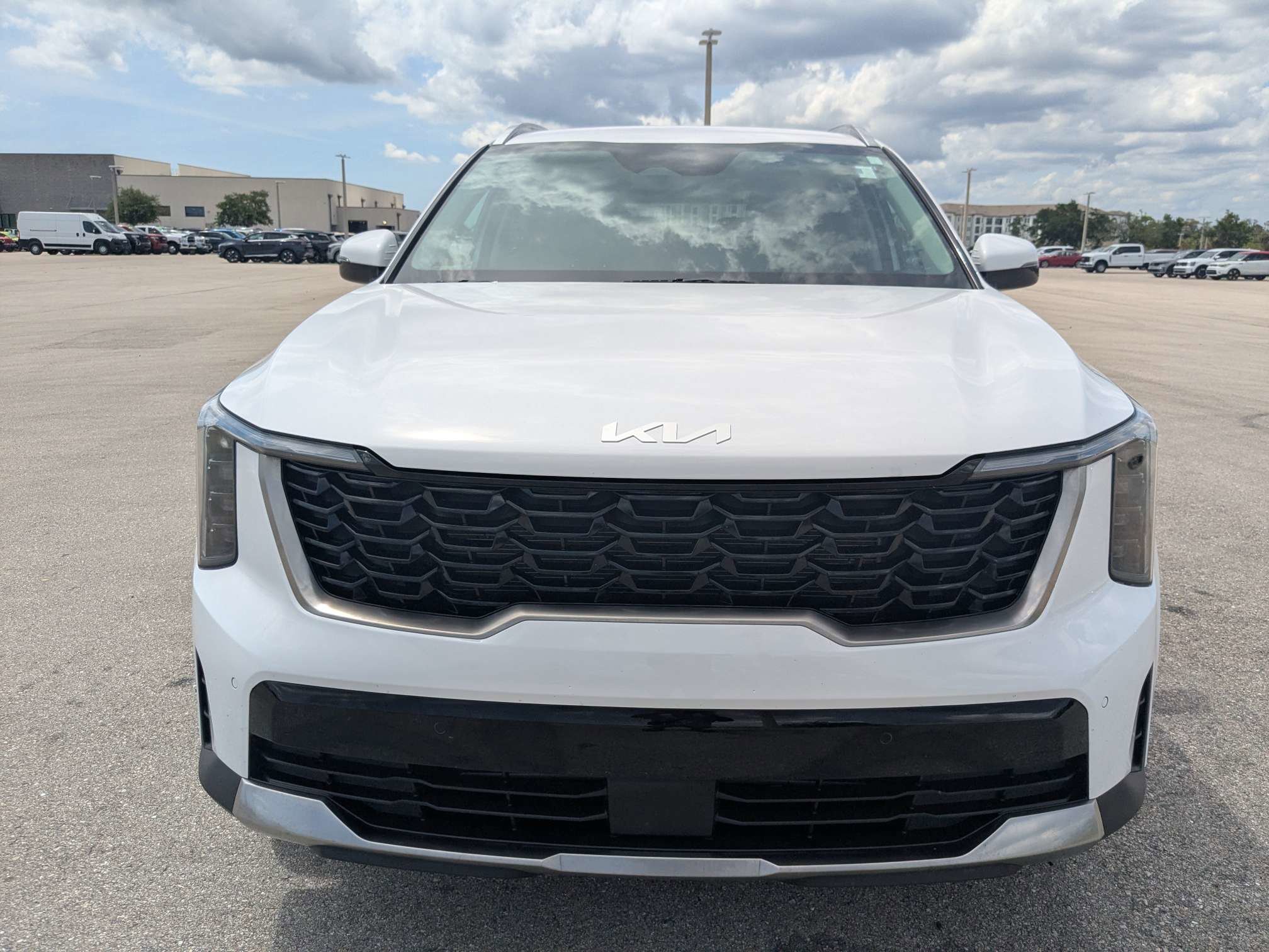 Certified 2026 Kia Sorento S AWD/4WD image 3