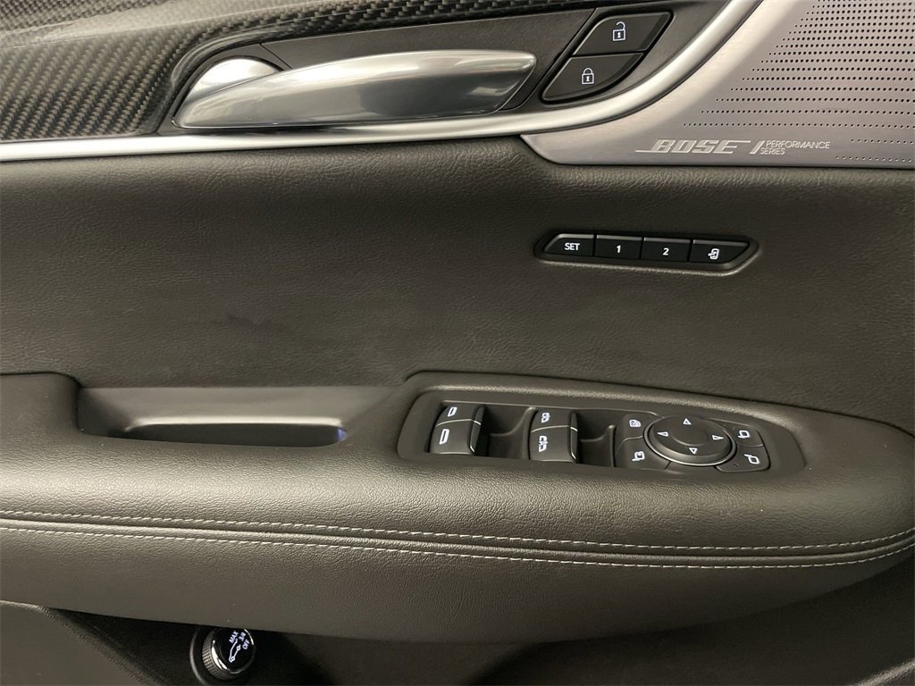 Used 2023 Cadillac XT6 Sport image 18