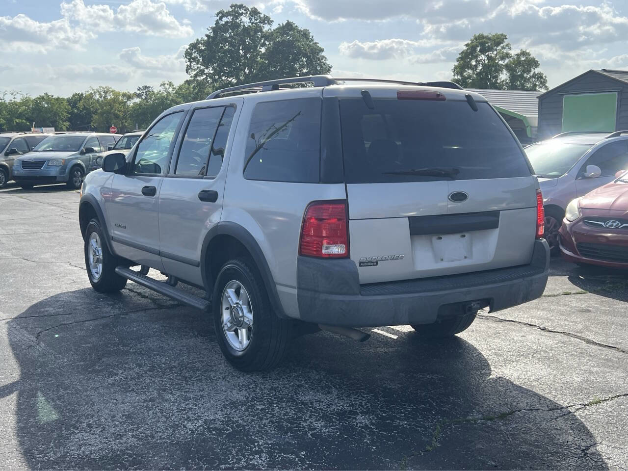 Used 2004 Ford Explorer Sport XLS image 6