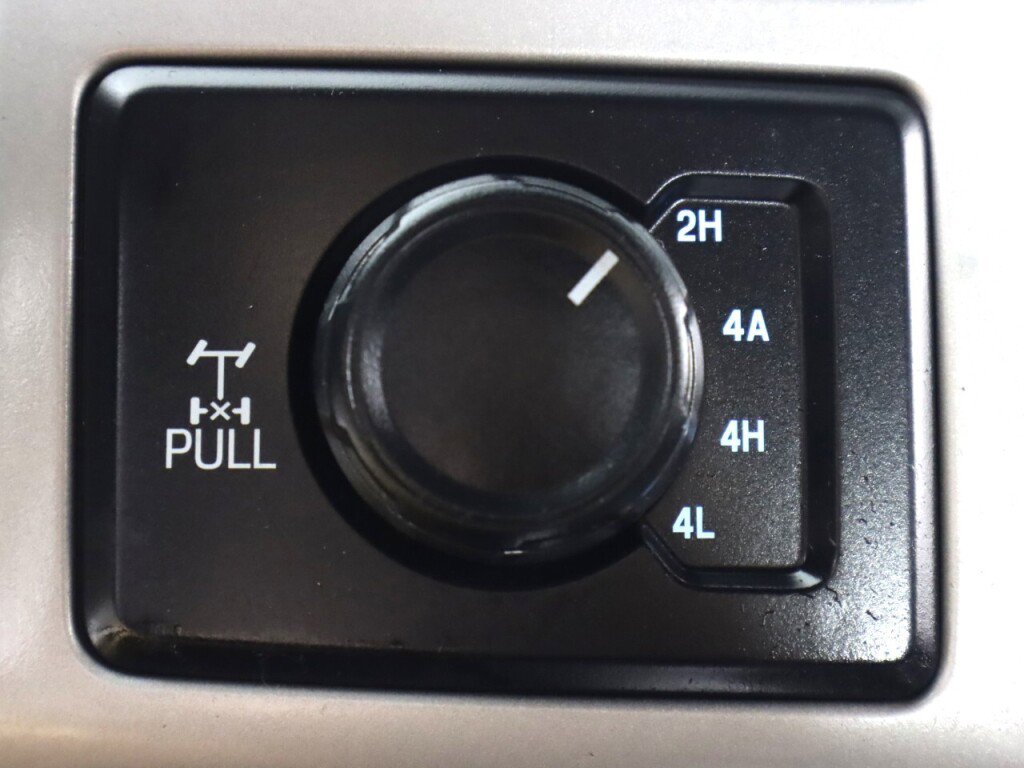 Used 2018 Ford F150 Lariat w/ Equipment Group 501A Mid image 32