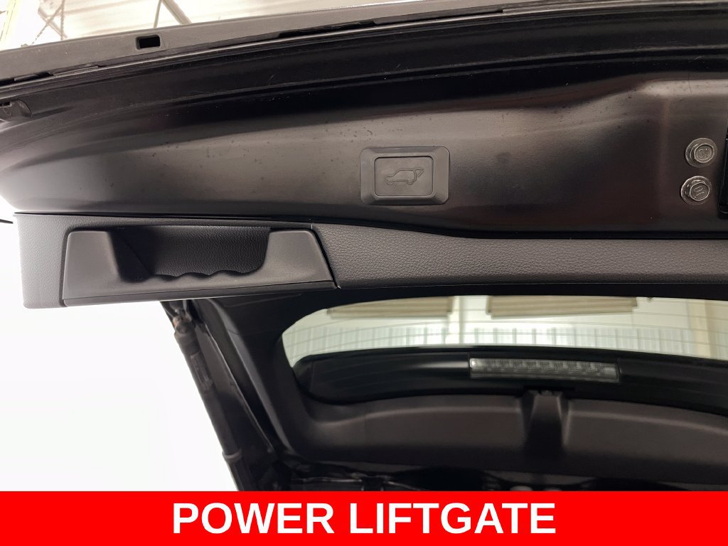 Used 2019 Toyota RAV4 Limited w/ Carpet Mat Package AWD/4WD image 44