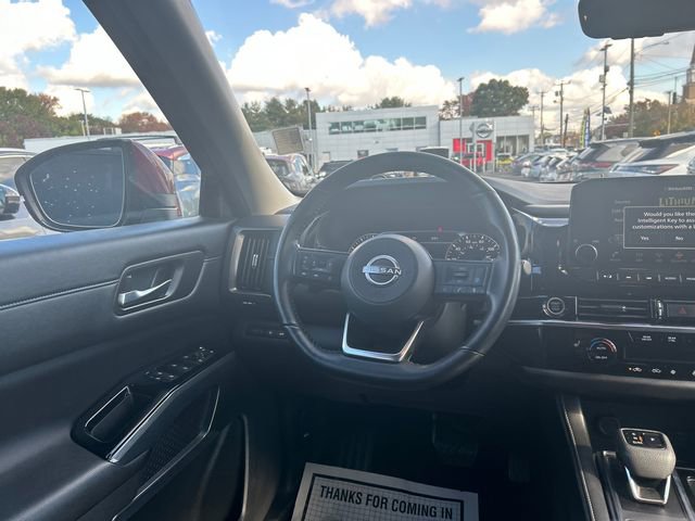 Certified 2024 Nissan Pathfinder SL image 23