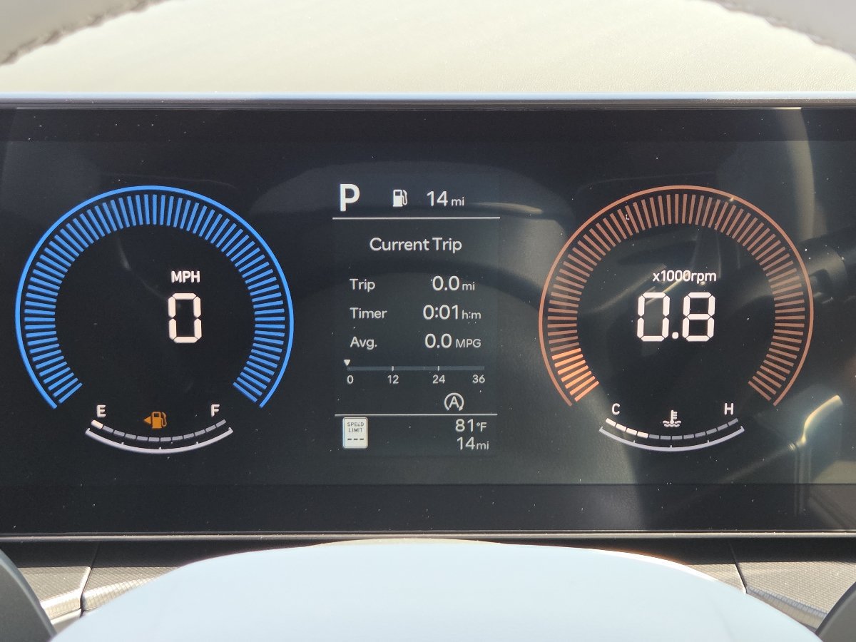 New 2027 Hyundai Santa Fe SE AWD/4WD image 31