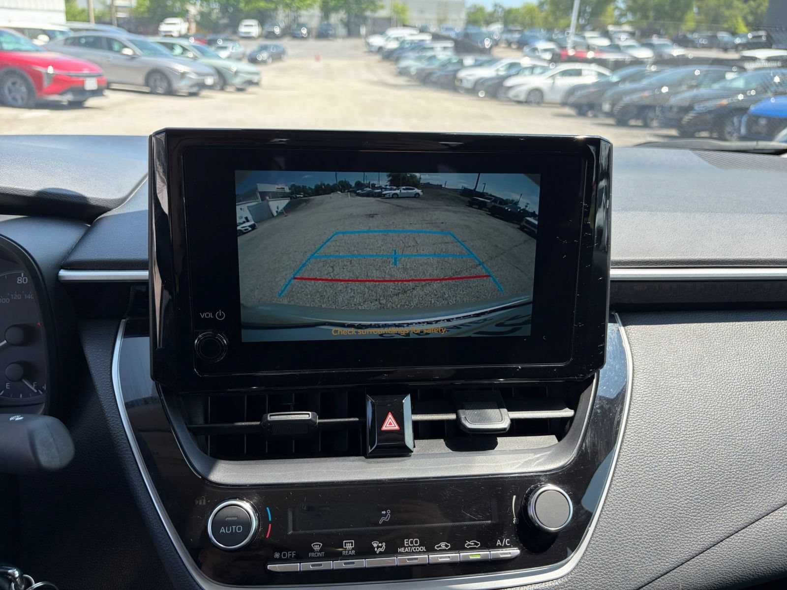 Used 2025 Toyota Corolla LE FWD image 20