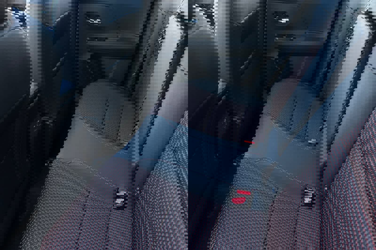 New 2026 Nissan Kicks SR image 5