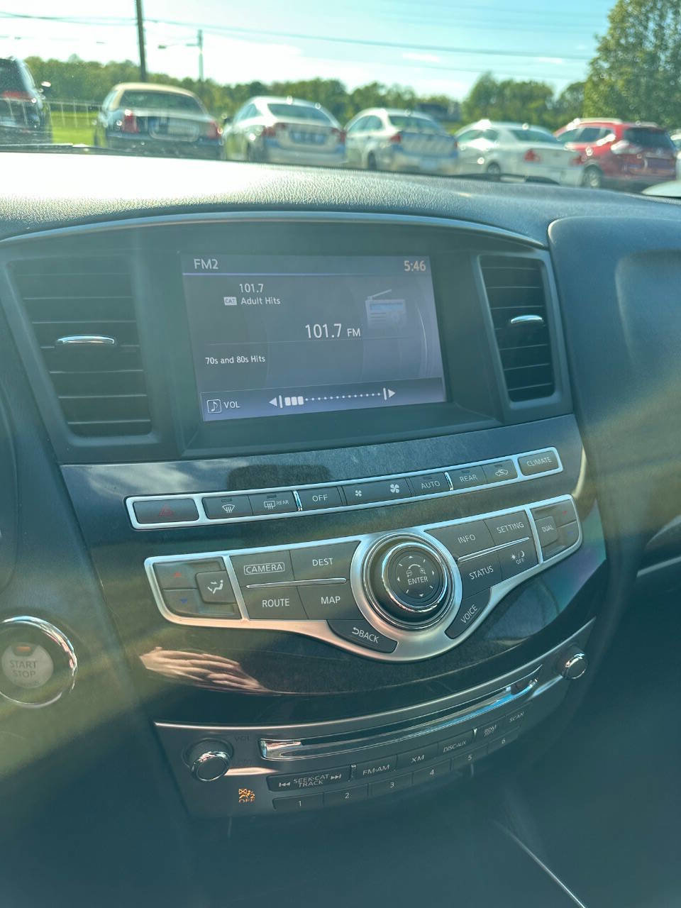 Used 2015 INFINITI QX60 FWD w/ Premium Plus Package image 29